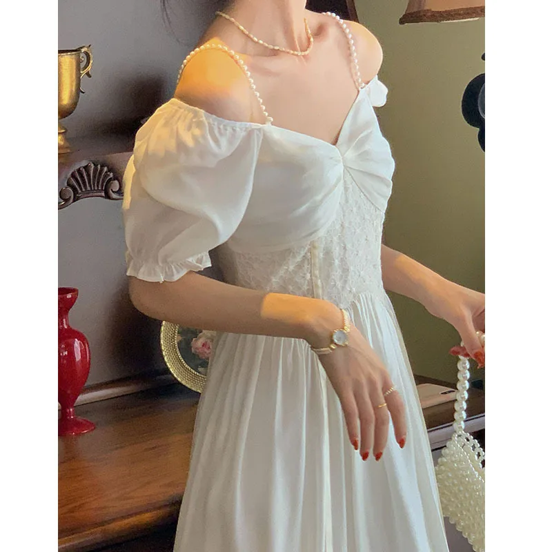 

Temperament French white dress spring Q125