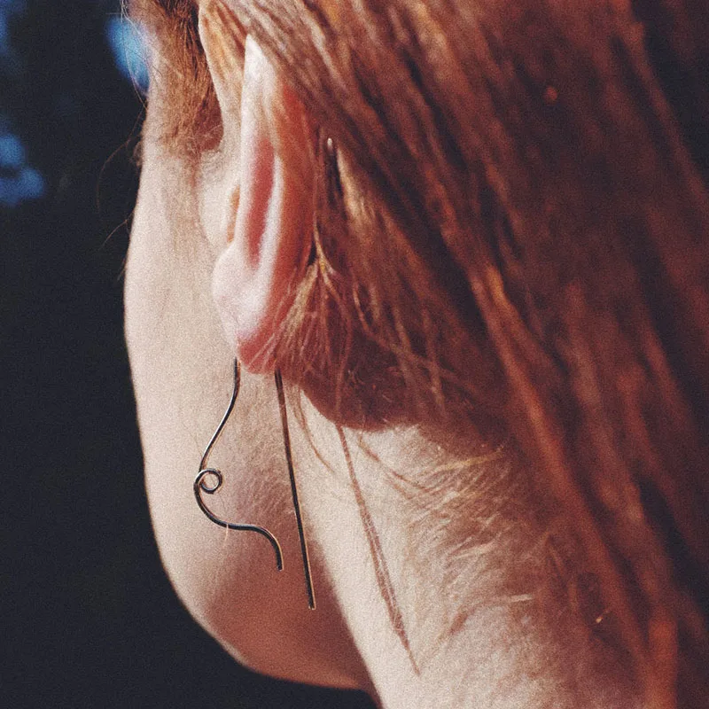 Оригинальный Золото Тон большие Форма серьги-кольца для женщин 2021 уникальный из