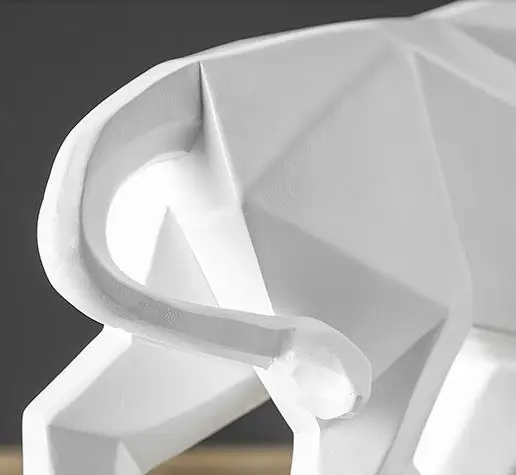 

Geometric Cattle Statue OX Bull Sculpture Ornament Abstract Animal Figurines Room Desk Decor Home Decoration Accessories Morden