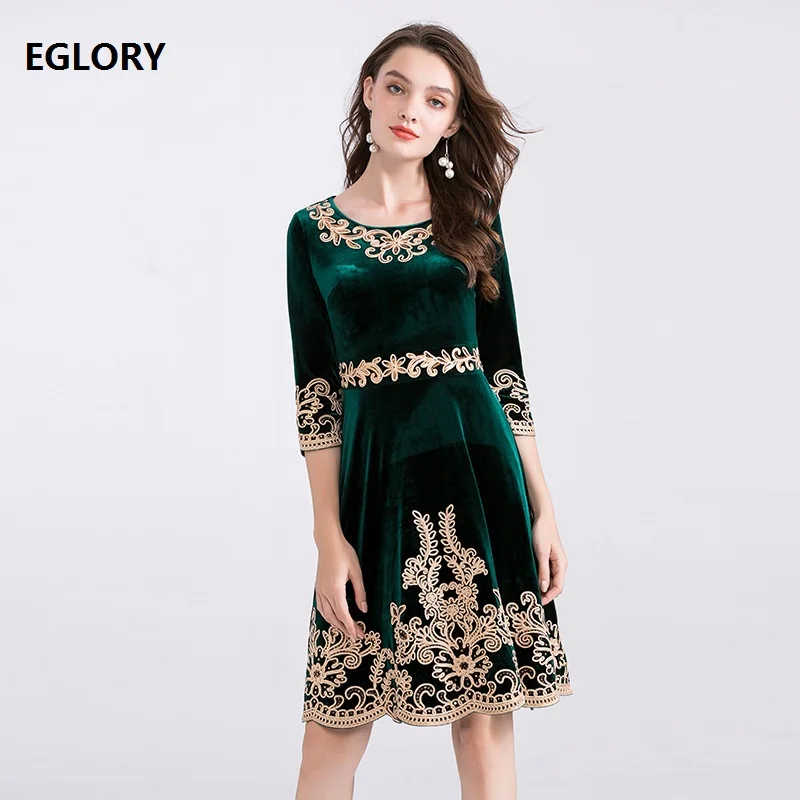 green Платье размера XXXXL Vestidos De Festa осень зима вечерние мероприятия для женщин люкс Золотая вышивка 3/4 рукав винно-красный, зеленый бархат платье - Цвет: green
