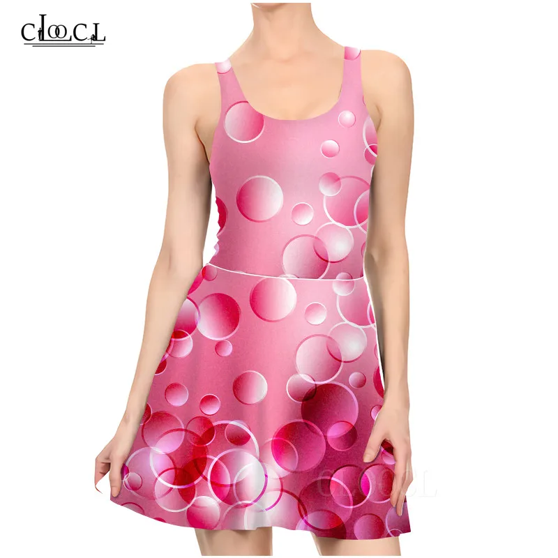 Приталенное розовое цельнокроеное платье для девушек приталенное модное