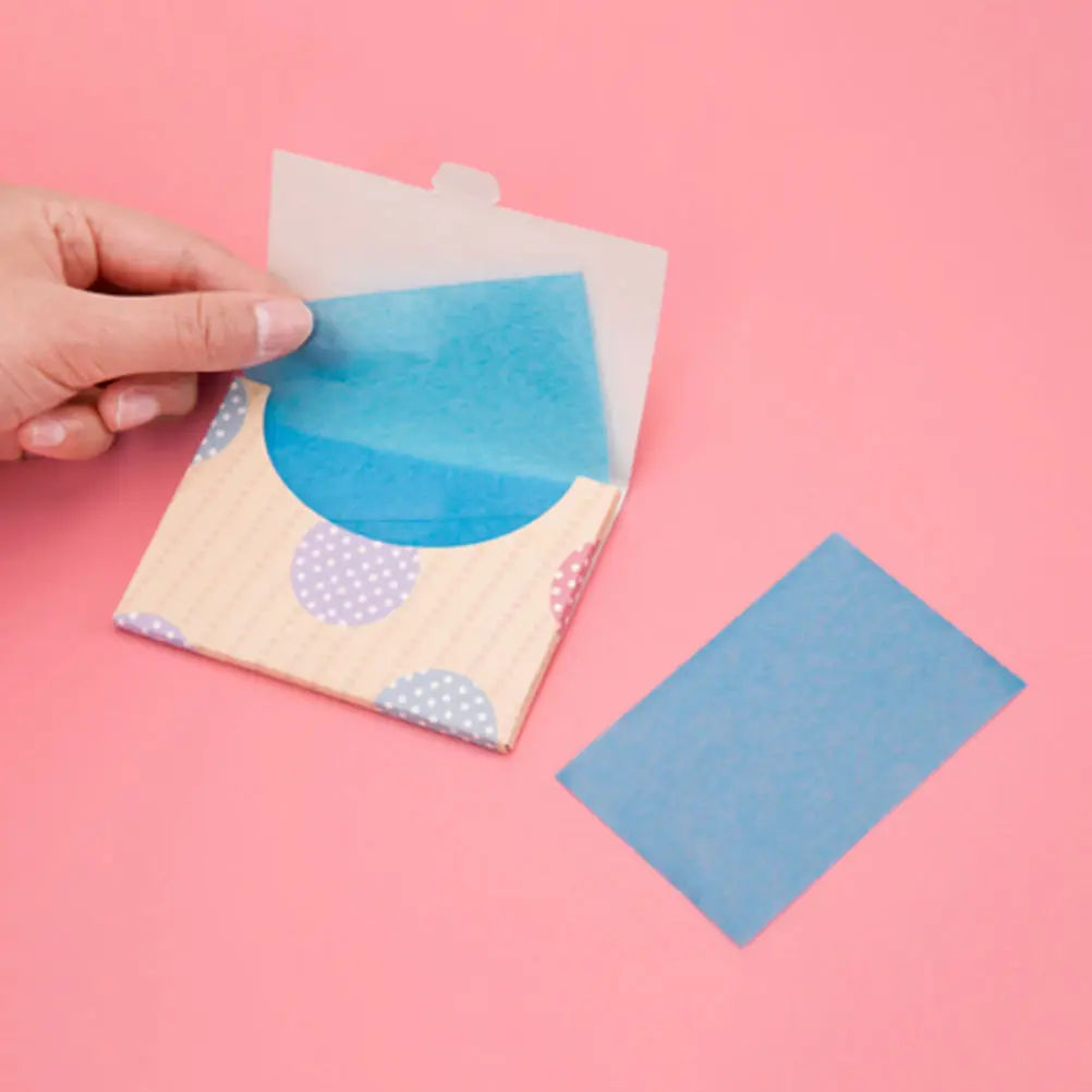 

50 Sheets/Pack Random Pattern Send Make Up Oil Absorbing Blotting Facial Face Clean Paper Beauty Tools