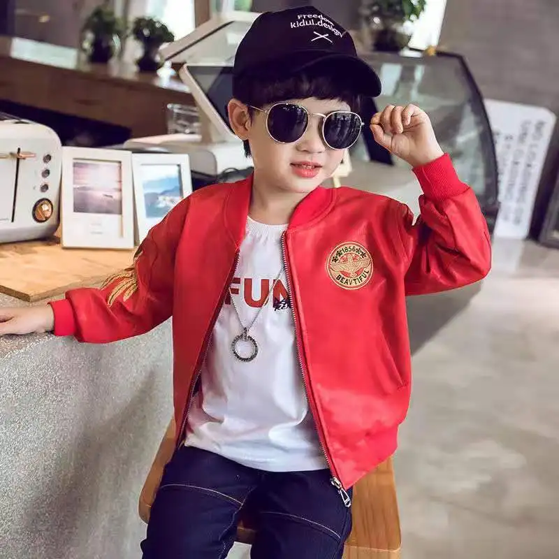 Коллекция 2019 года весенне осеннее пальто из искусственной кожи короткая Детская