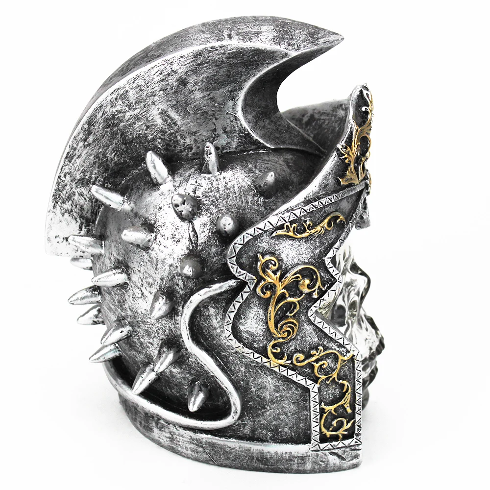 Череп с римским шлем гладиатора кристаллами голова водки череп креативные