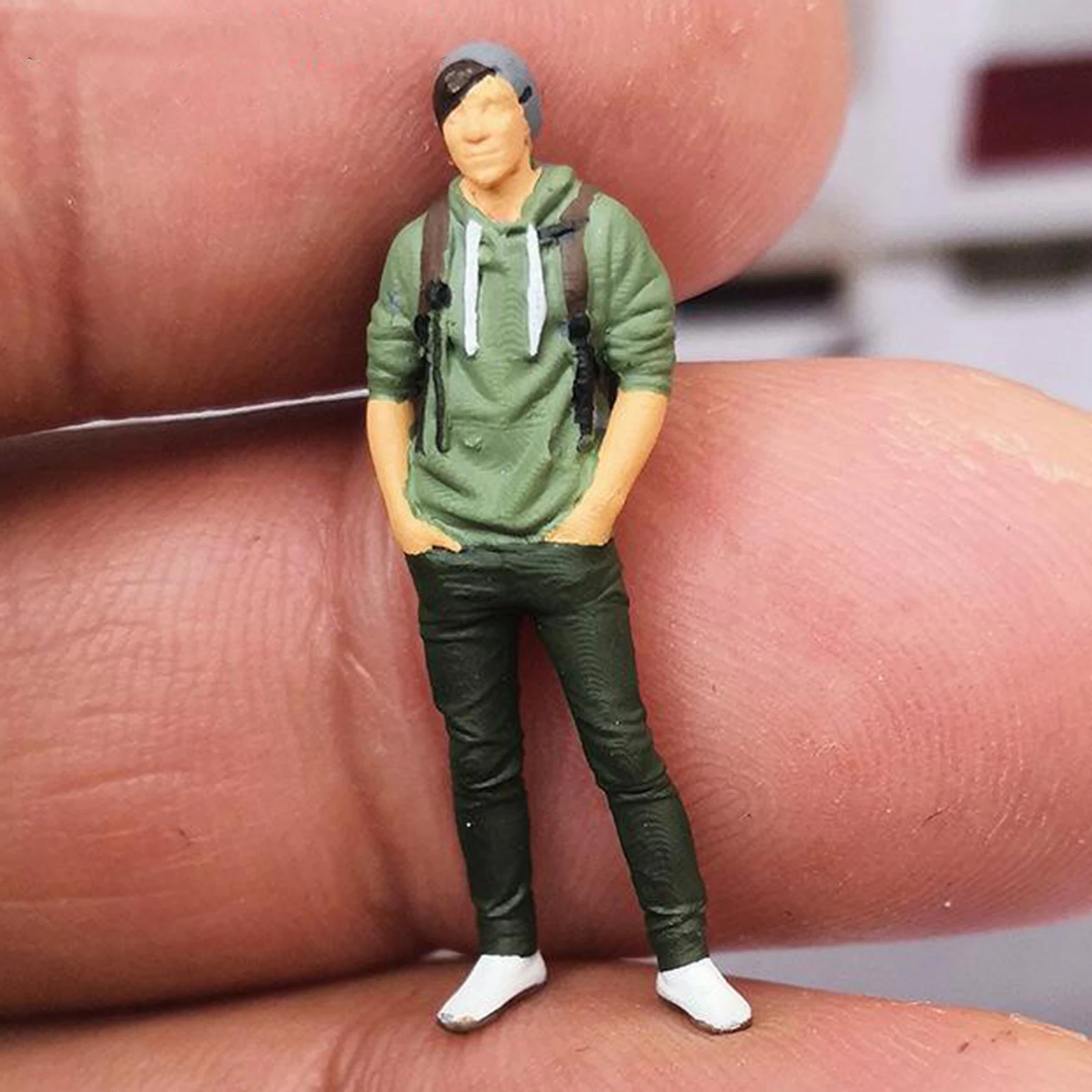 Модель в масштабе 1:64 мини-фигурка туристическая кукла-рюкзак миниатюрная