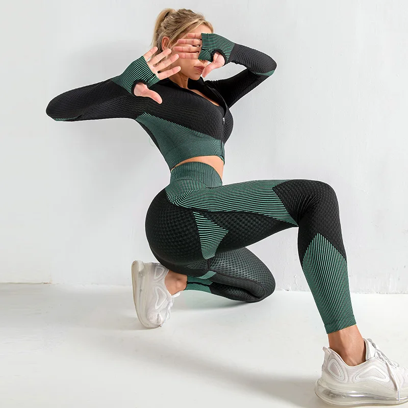 

Seamless Set of Female Yoga Workout Clothes Gym Fitness Long Sleeve Crop Top High Waist Leggings Sports Suits