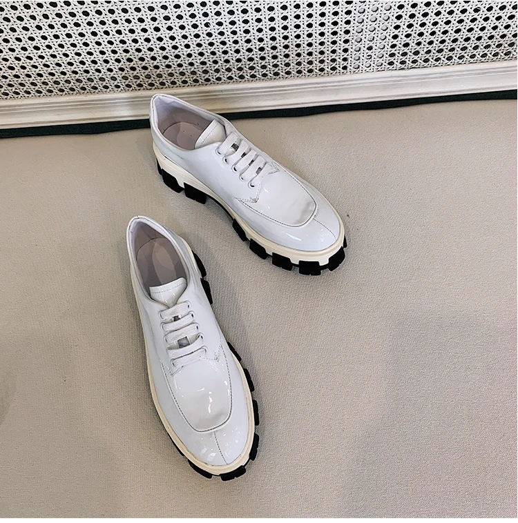 Женские кроссовки на платформе сезон осень повседневная обувь из кожи Женская