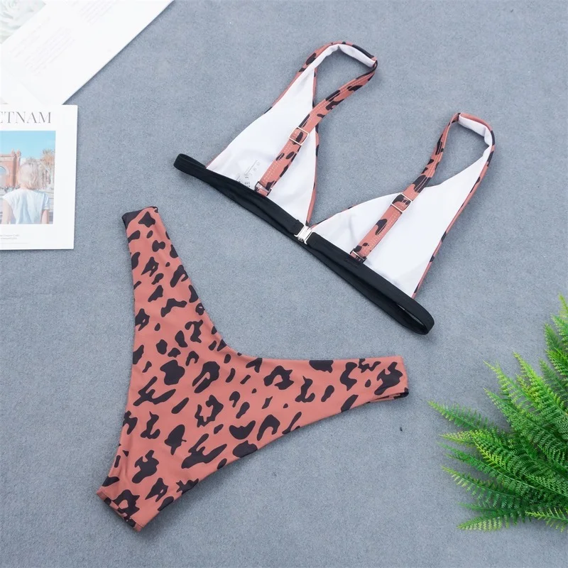 

2021 New Swimsuit Split Sexy Bikini 2 Piece Sets Wire Free Print Polyester
