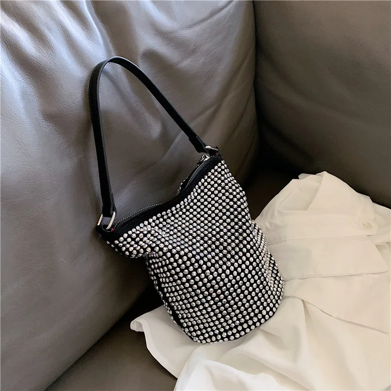 

Diamond Bucket Bag Summer Fashion Women Designer Rhinestone Handbag Tote Shoulder Bags Trendy Underarm Bag Purses and Handbags