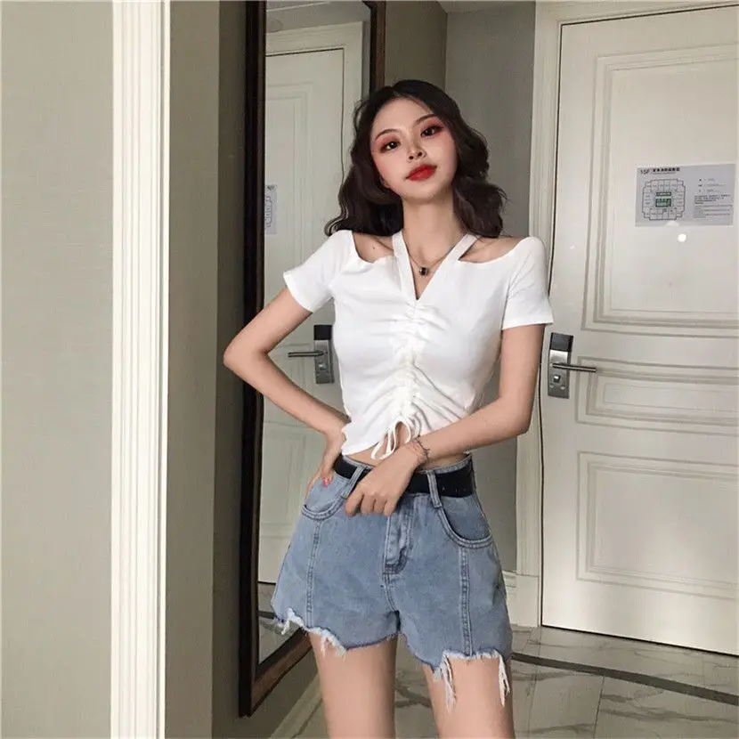 Женская футболка с открытыми плечами Приталенная коротким рукавом и кулиской