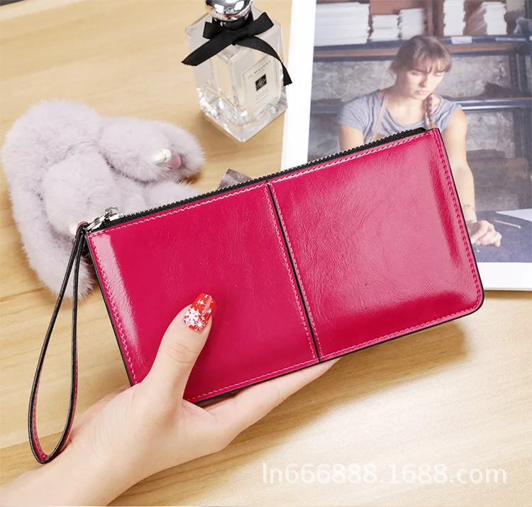 

Women's RFID Blocking Zippered Wax Genuine Leather Purse Wallet Clutch