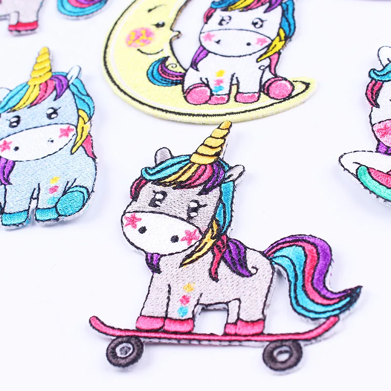 С изображением героев мультфильмов для нашивка единорога вышивка клеевые