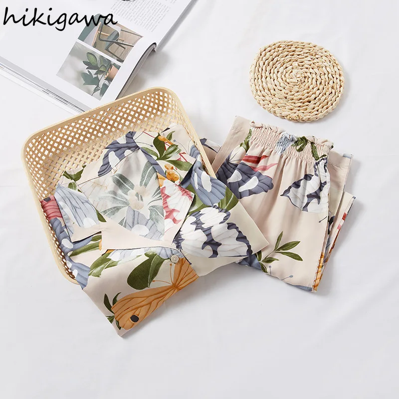 

Hikigawa пижамный комплект для женщин 2021 летняя тонкая Пижама с цветочным принтом брюки с коротким рукавом костюм Женская домашняя одежда Пижа...