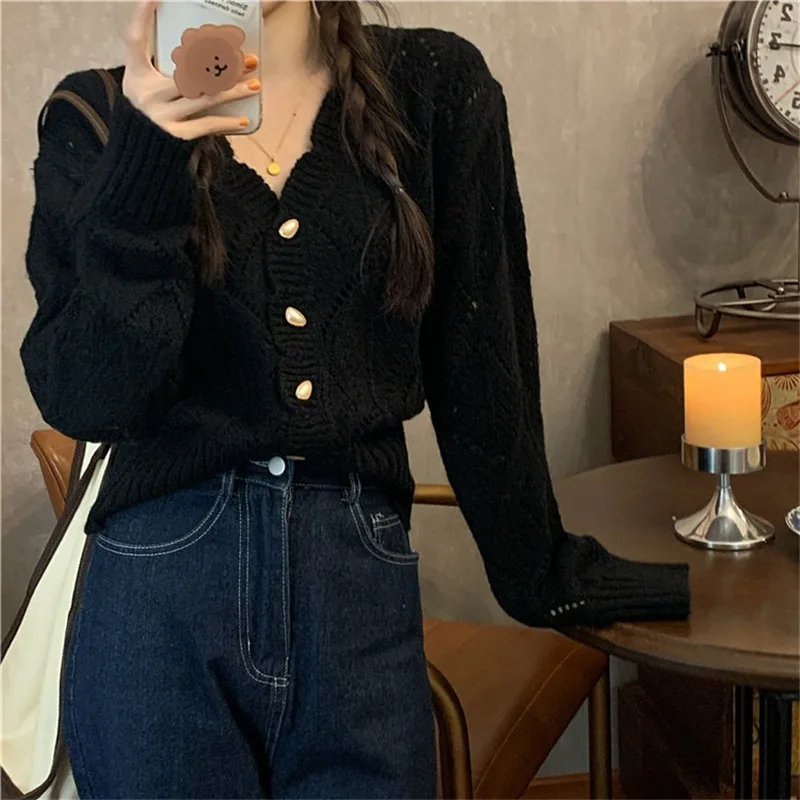 

2021 New Spring Autumn All Match V Neck Hollow Knit Cardigan Women Sweater Long Sleeve Button Jacket Fashion Top Short Coat