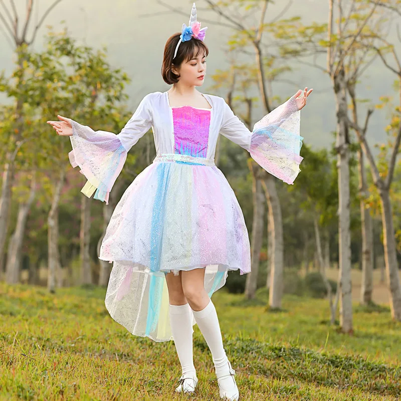 

Costumes & Accessories