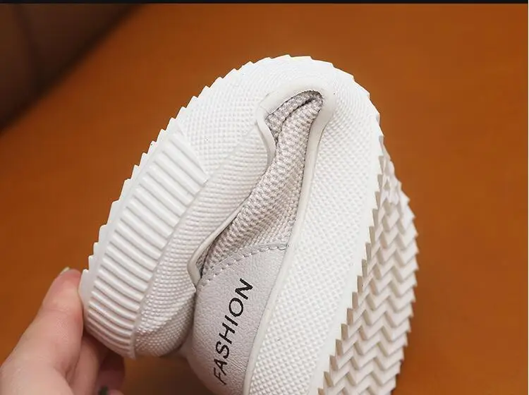 Детская обувь для мальчиков Новинка лета 2020 холщовая девочек Белая кроссовки