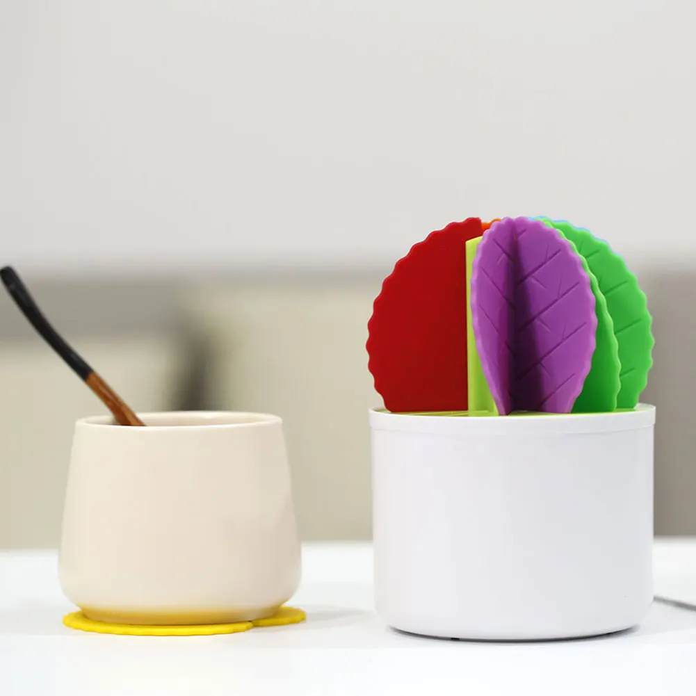 

1Set Novelty Cactus Bonsai Coasters Table Decoration Silicone Shape Cup Mat Heat Insulation Table Decoration Kitchen Accessories
