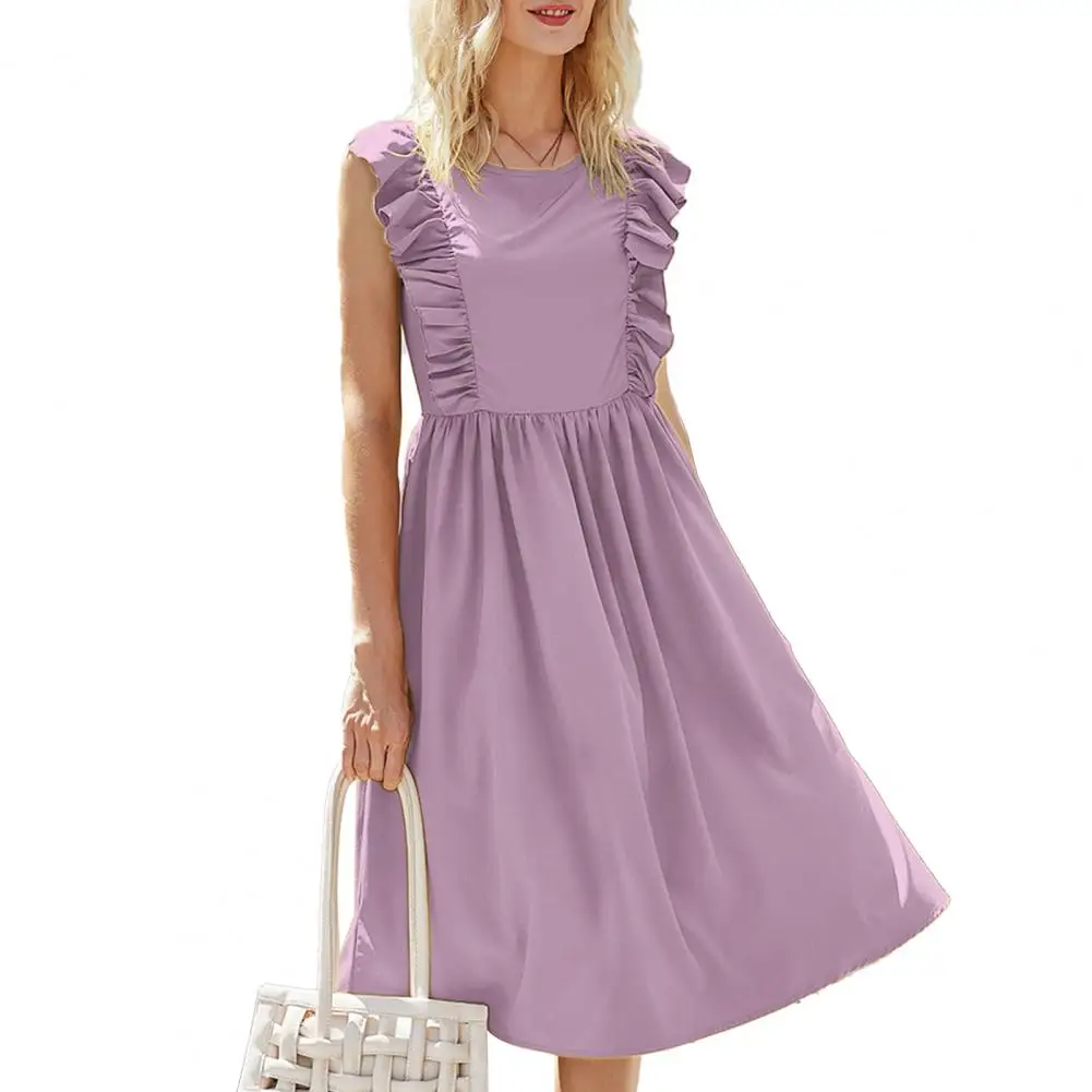 Женское платье в стиле бохо однотонное длинное на тонких бретелях сарафан без