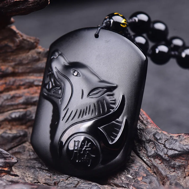 

New Fashion Stone Carving Wolf Totem Pendant Necklace Men Women Charm Fashion Domineering Ethnic Amulets Jewelry Gifts