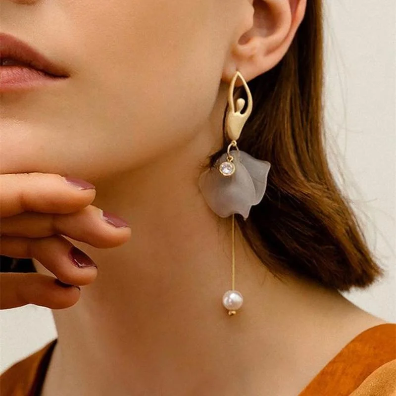 

Dance Ear Studs Long Earrings Fashionable Earrings Chain Flowers Tassel Earrings