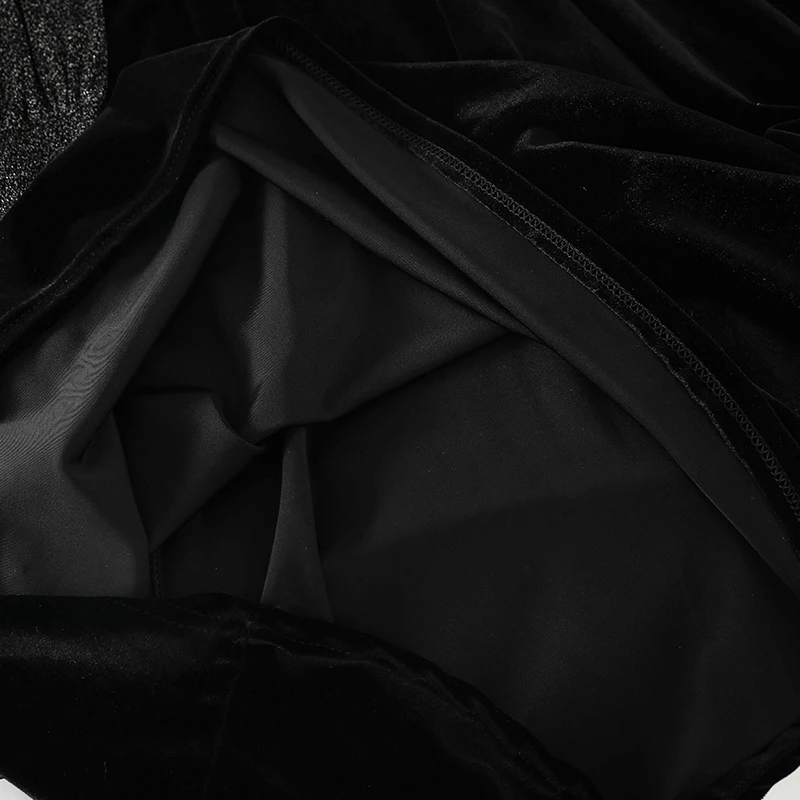 Осенне-зимняя яркая шелковая приталенная рубашка золотистого цвета бархатная