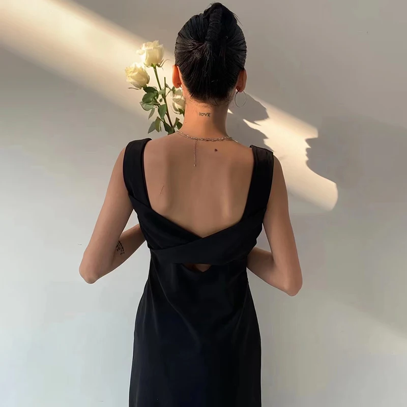 

VGH Black Sexy Hollow Out Sling Dress For Women V Neck Sleeveless High Waist Solid Slim Dresses Female 2021 Summer Fashion Style