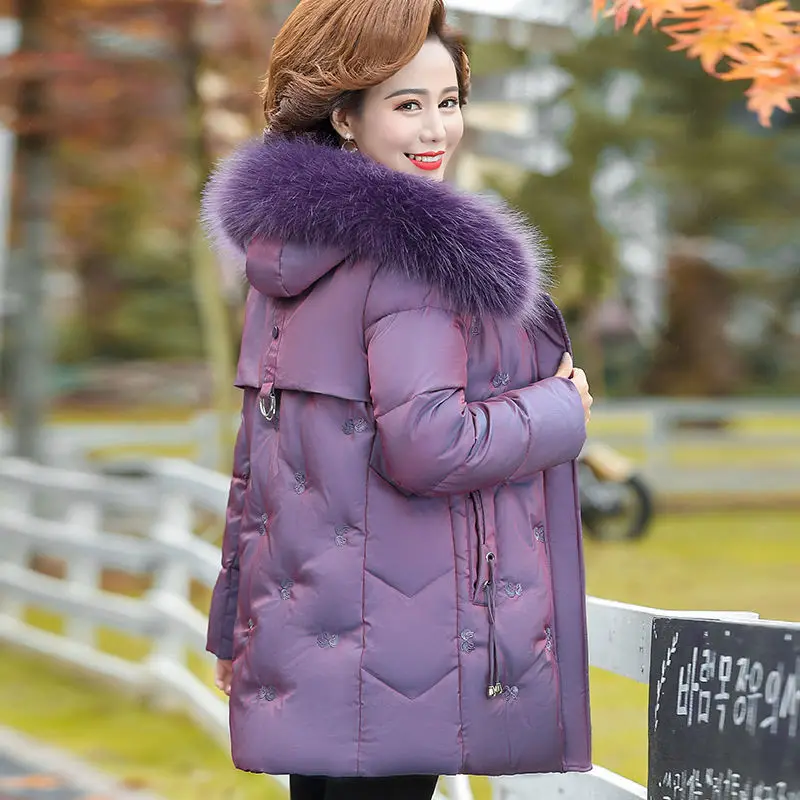 Зимняя теплая куртка с вышивкой для матери среднего возраста плюс бархатная