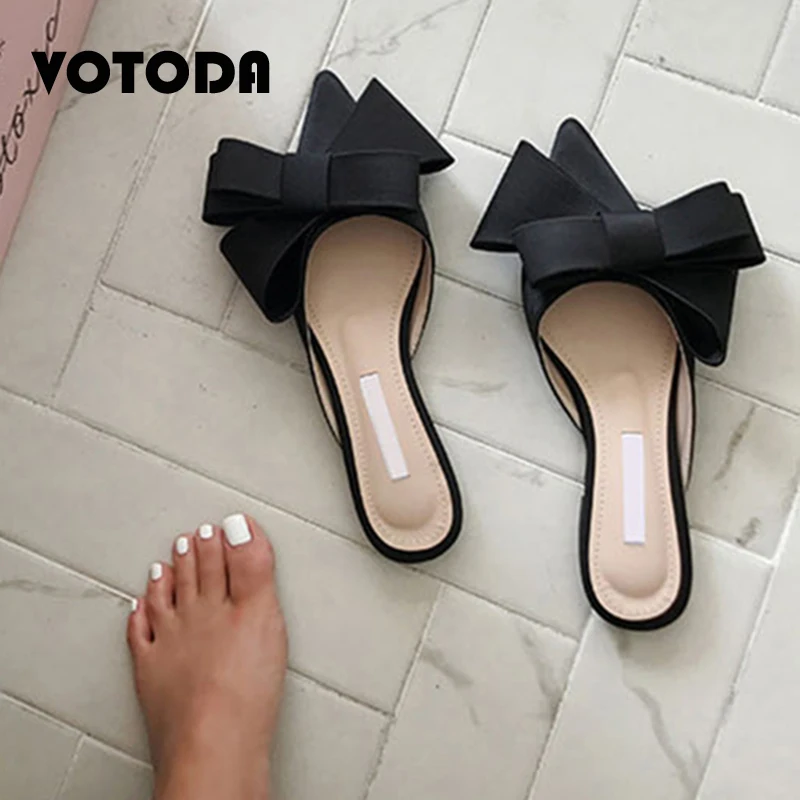 Летние женские шелковые атласные тапочки с острым носком и бантом износостойкие