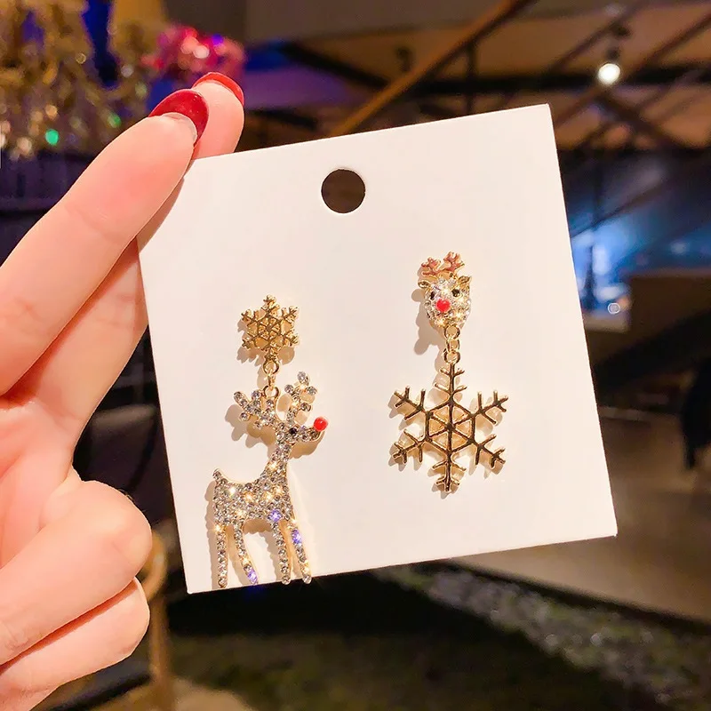 

Autumn/Winter Christmas Gift Earrings New Fashion Stud Earrings Female Temperament Korean Deer Snowflake Personalized Jewelry