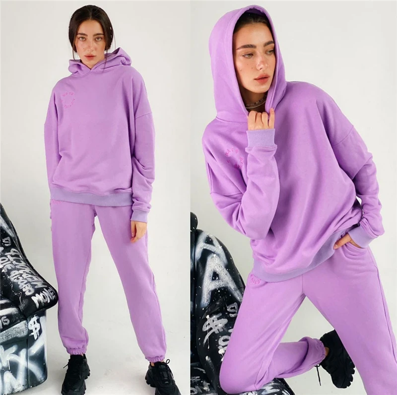 Однотонный спортивный костюм для женщин комплект из двух предметов одежда на