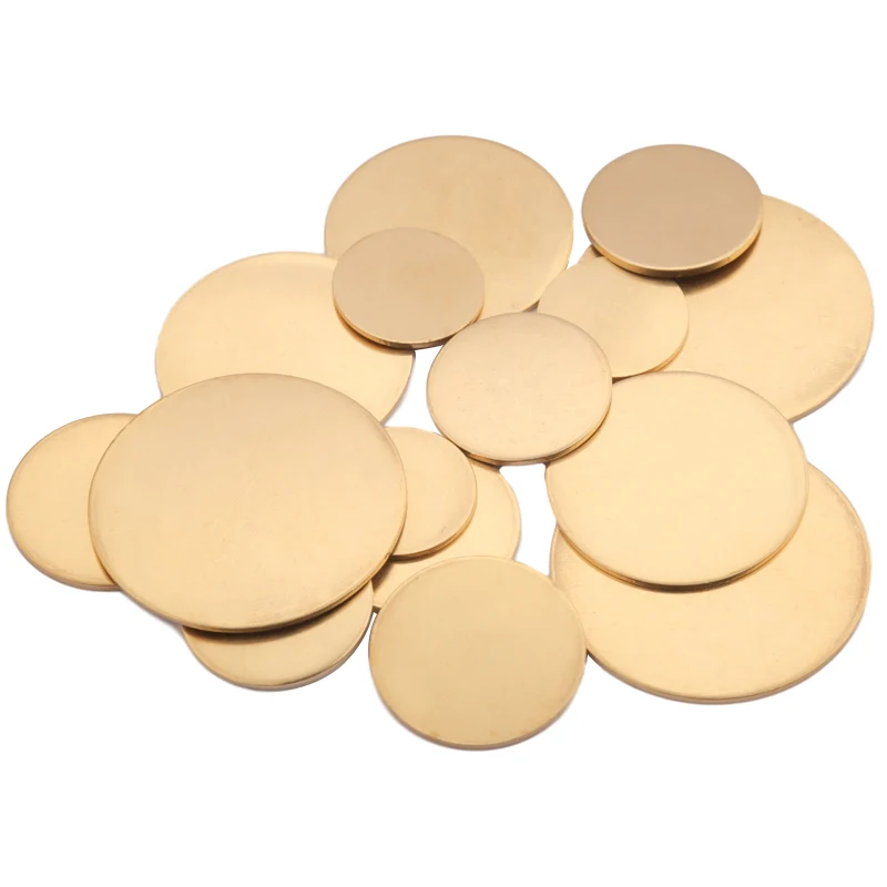 Латунная пластина круглая. Металлические пятаки круглые. Диск латунь. Диск латунь. 3мм.