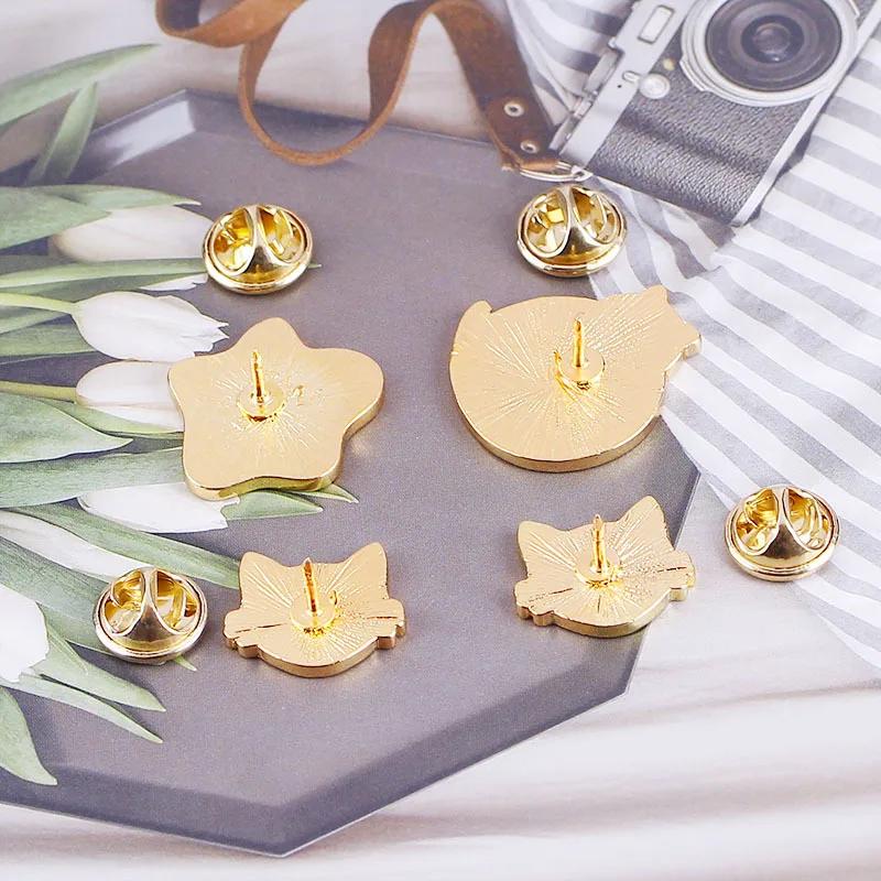 Высококачественная японская Милая мультяшная кошка сплав масляная капля брошь