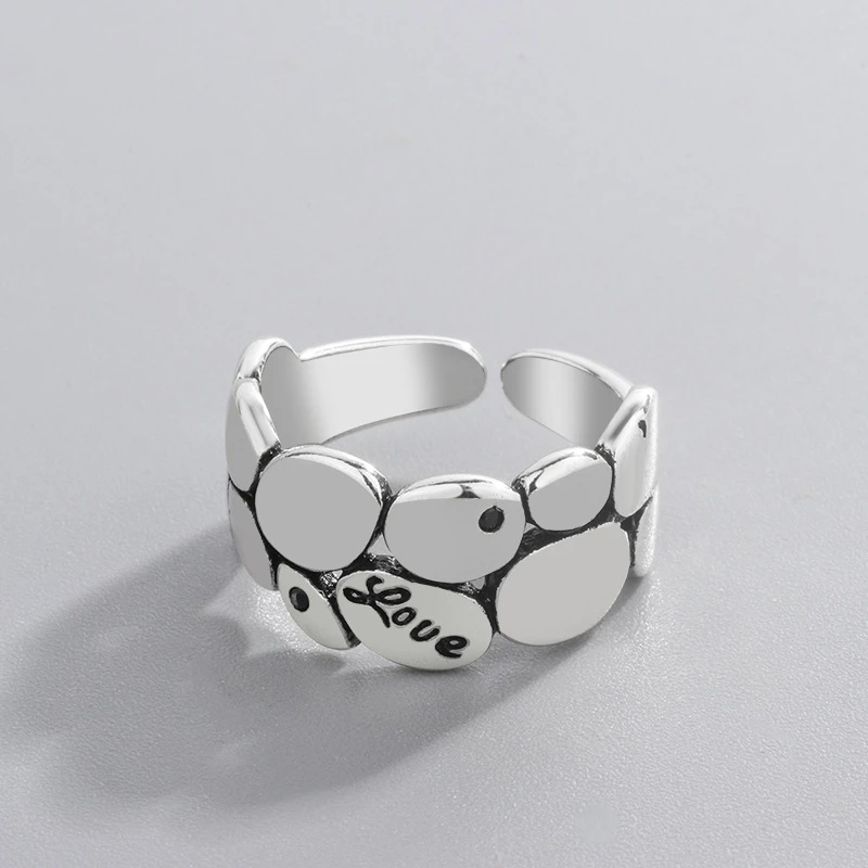 

Кольцо женское из серебра 925 пробы с подвеской в виде буквы