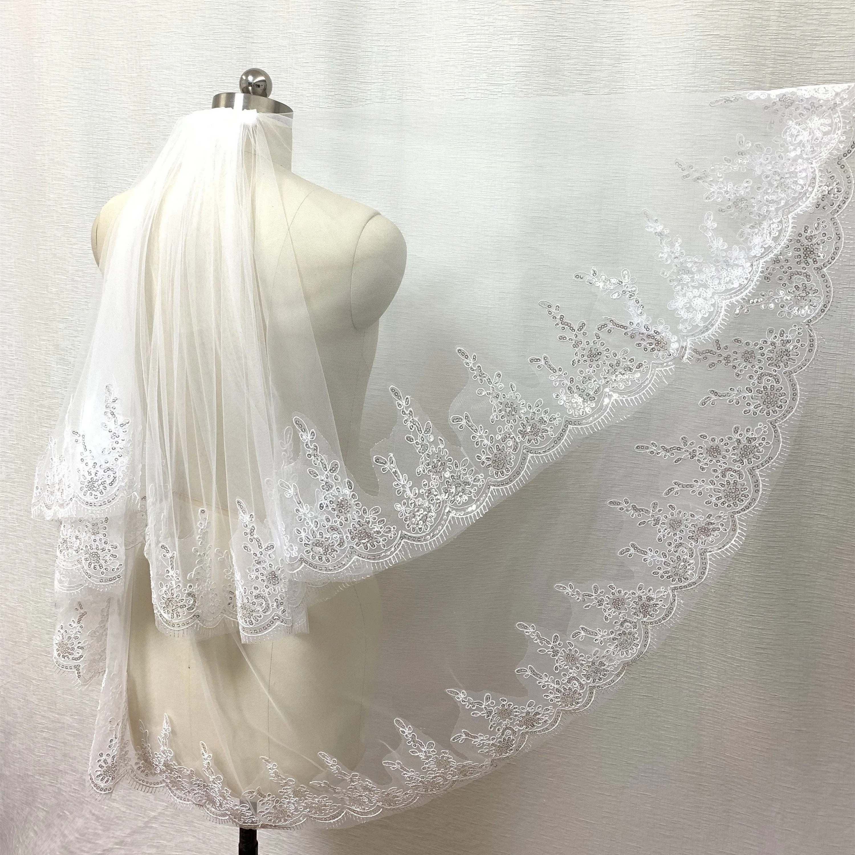 Фата свадьба 1 5 м двухслойная короткая свадебная вуаль из тюля с блестками