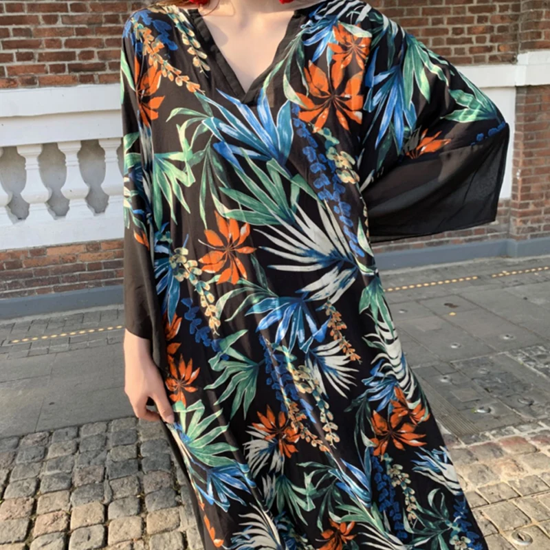 

2020 summer new bohemian travel holiday seaside beach dress loose large size printing long dress retro long blouse dress