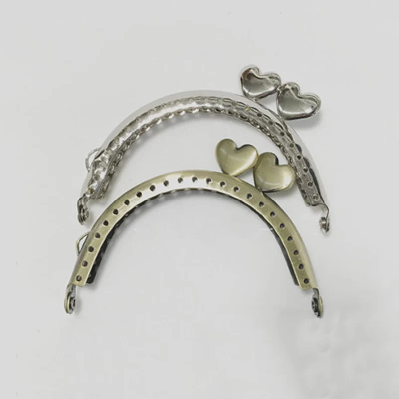 BDTHOOO 8.5cm Metal Purse Frame Handle for Clutch Handbag Making Kiss Clasp Lock Antique Bronze Tone Bags Hardware Accessories | Багаж и