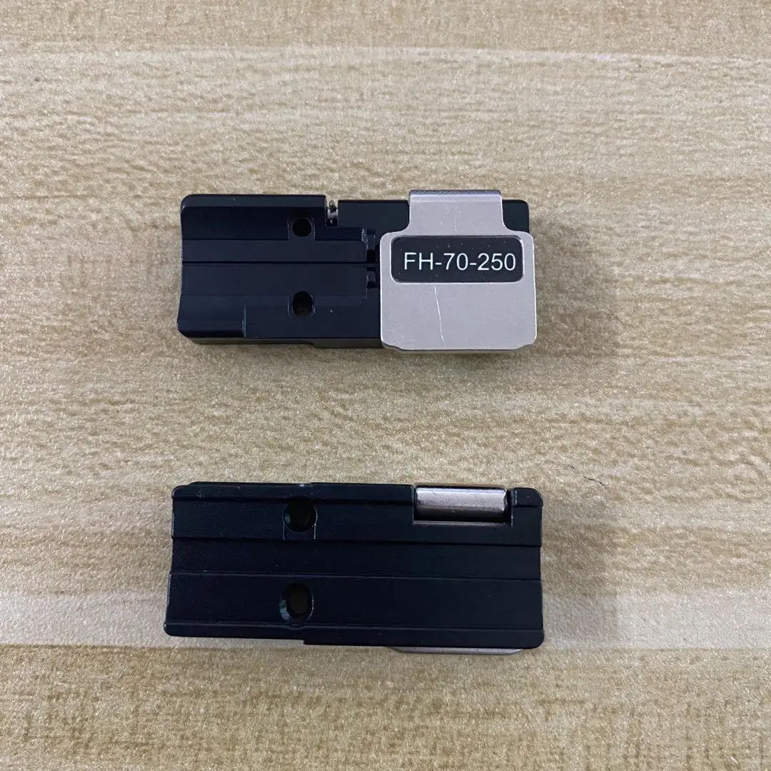 FSM-70R 70R+ 19R+12R FSM-70S 70S+ 62S+ 19S+ 41S 38S Fiber Fusion Splicer Fixture FH-70-250 Single Core Fiber Holder 1 Pair