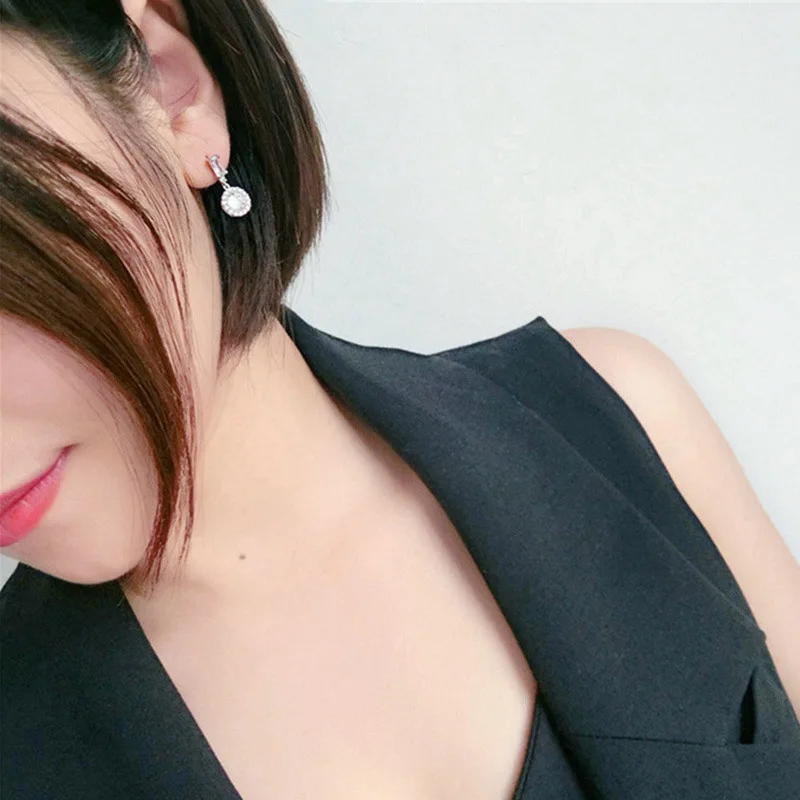 

Classic Luxury Round Cubic Zircon Earrings For Women Bride Color Sparking Crystals Drop Earrings Wedding Earrings 2021