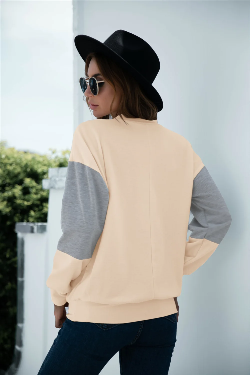 

New Women Fashion Stand-up Collar Button Long Sleeve Patchwork Loose Sweaters For Autumn