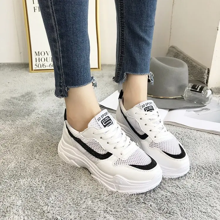 Летняя обувь женские кроссовки дышащие женская спортивная для бега белая
