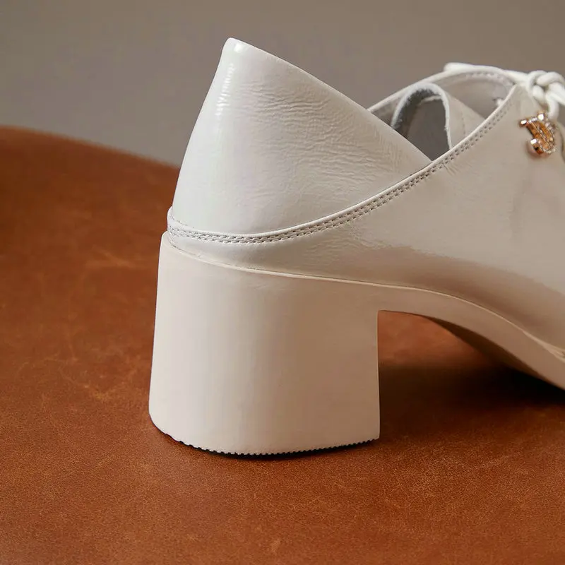 

NIKOVE 2021 Cow Patent Leather Spring Autumn Women Pumps Shoes Round Toe Lace Up Ladies Shoes Size 34-40