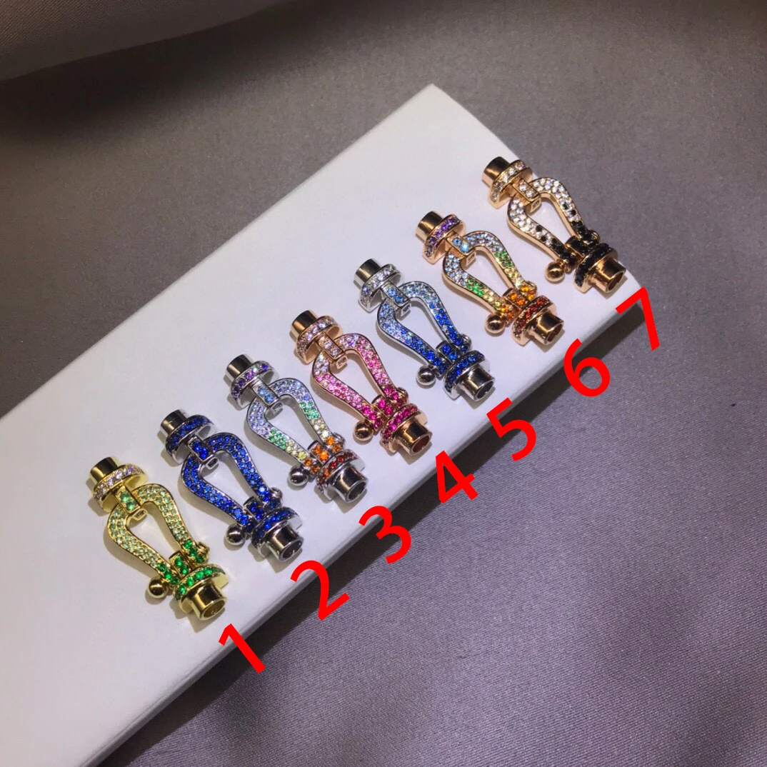 

2021 New High-quality Horseshoe Buckle with Diamond, Luxurious and Fashionable, Can Be Matched with Woven Bracelet