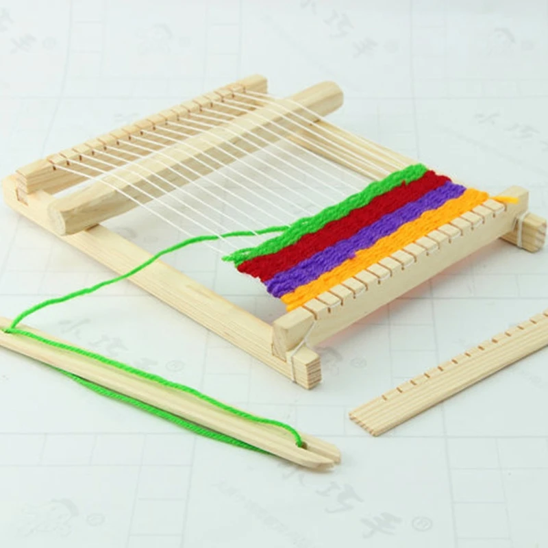 

Child DIY Wooden Handloom Developmental Toy Yarn Weaving Knitting Shuttle Loom