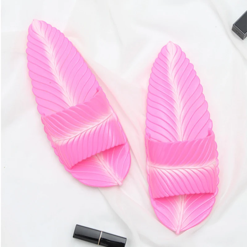 Женские тапочки Сезон лето Креативная модная одежда с листьями Повседневные