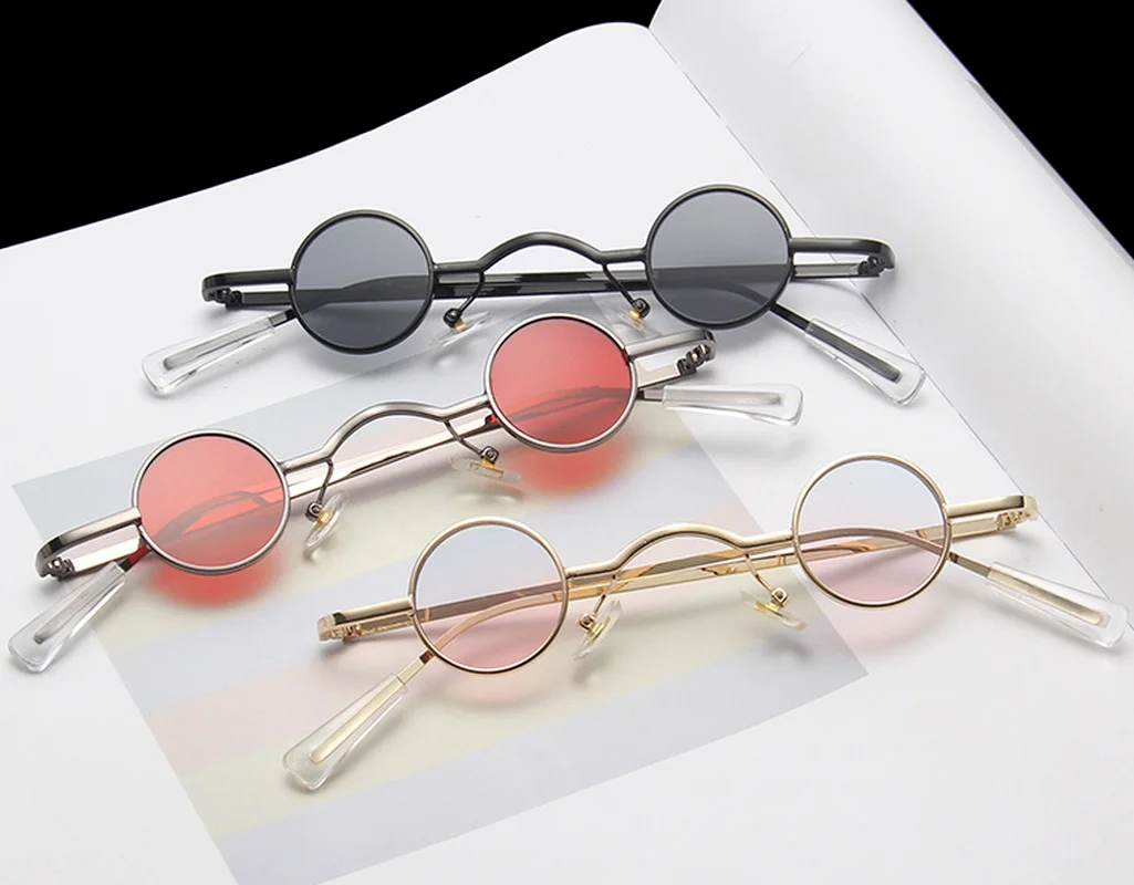 

Retro Small Round Frame Sunglasses Hip-hop Style Exaggerated Shape Sunglasses Street Fashion Metal Prince Mirror Sunglasses