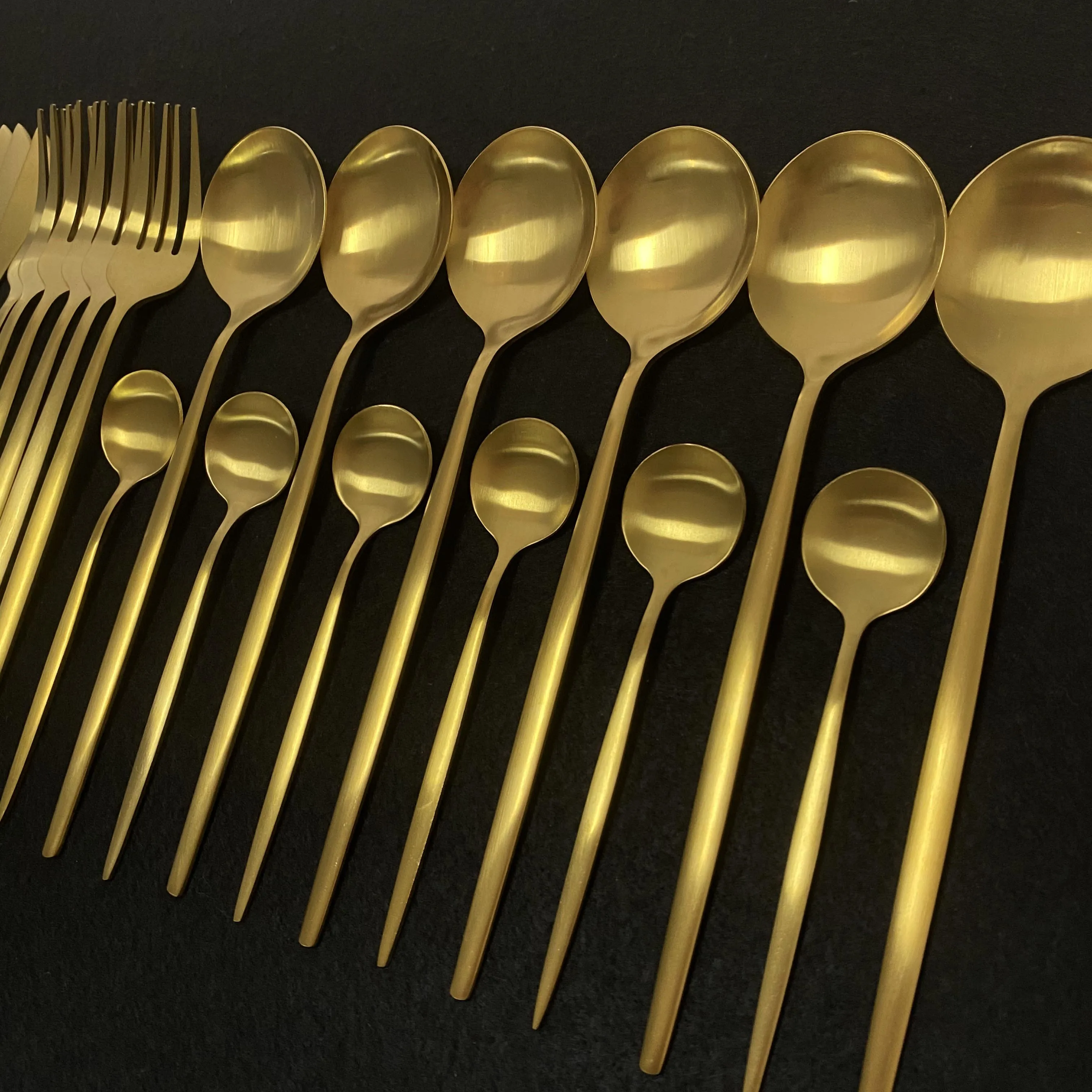 24 шт. Золотая матовая столовая посуда набор столовых приборов 304 нержавеющая