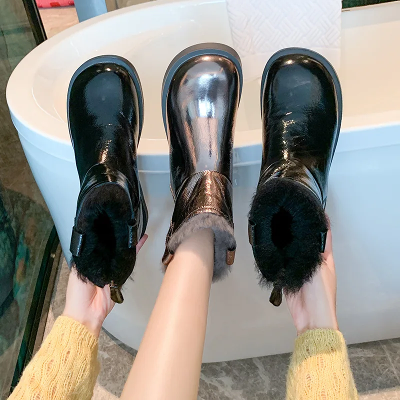 

Женские резиновые сапоги, Роскошные Дизайнерские Сапоги, женская обувь с круглым носком на плоской подошве, зимняя обувь, дождевая Элегантн...