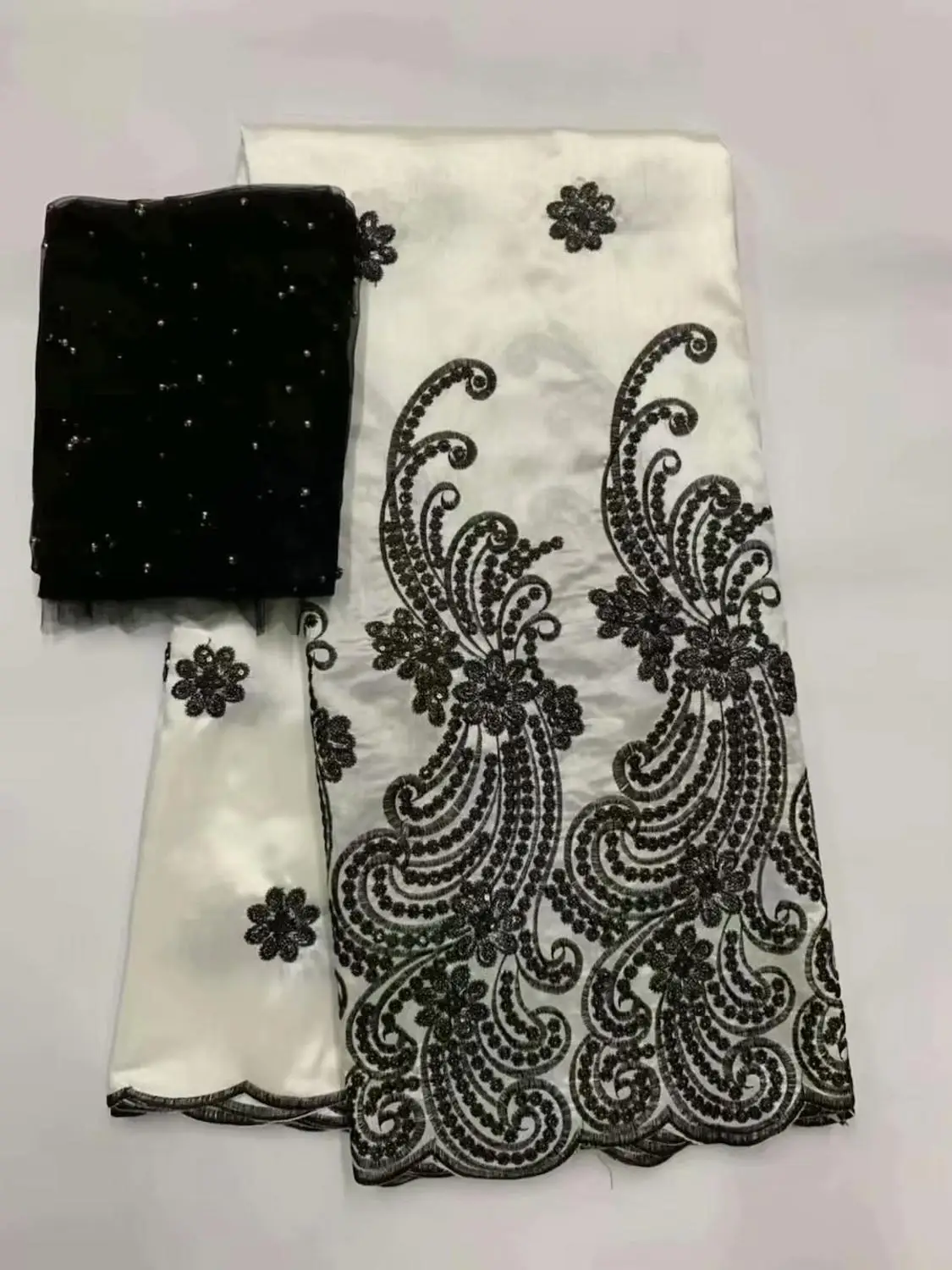 Лидер продаж кружевная ткань с блестками белого и черного цвета в африканском