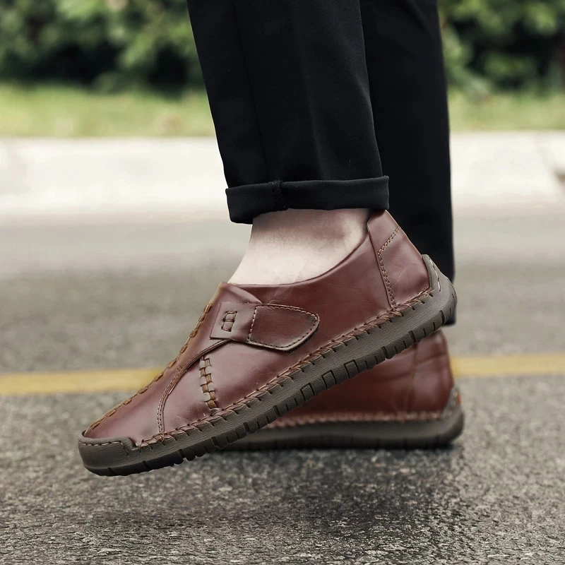 

2021 New Leather Loafers Men's Warm Flat Driving Large Size Spring