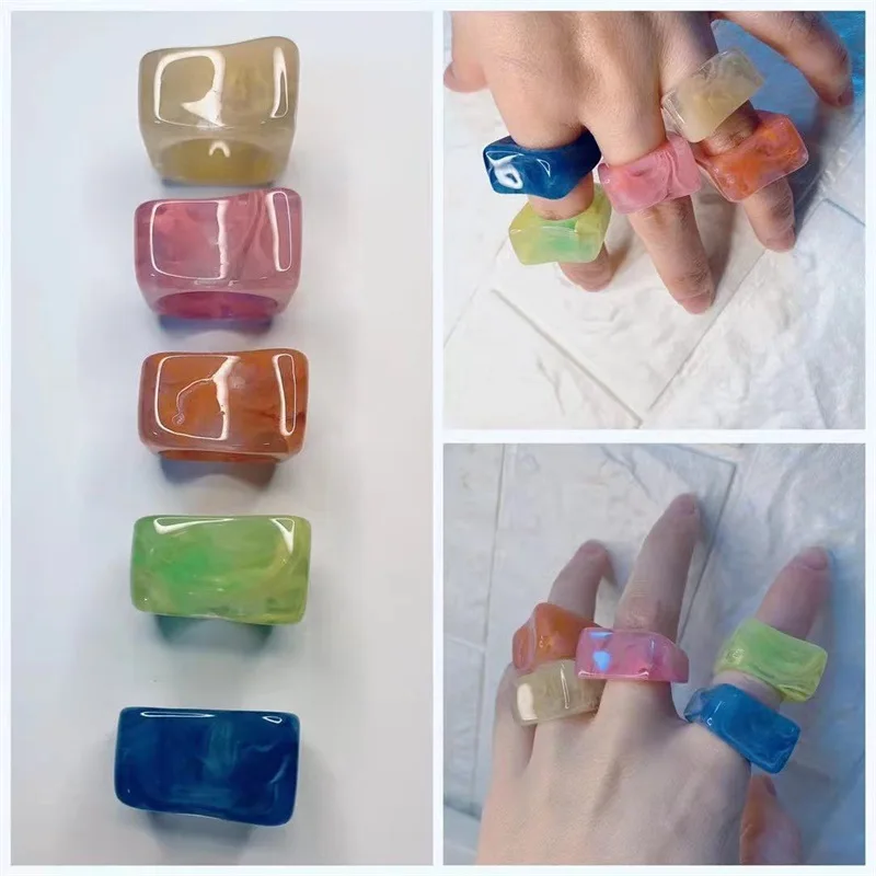 

Irregular Geometric Acrylic Rings Transparent Multi-color Rendering Resin Aesthetic Ring For Women Girl Travel Jewelry Vintage
